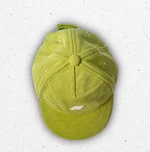 Berretto da bambino K-Way modello K2158KW in maglia a costine con logo colorato, disponibile nei colori cielo e lime. 1