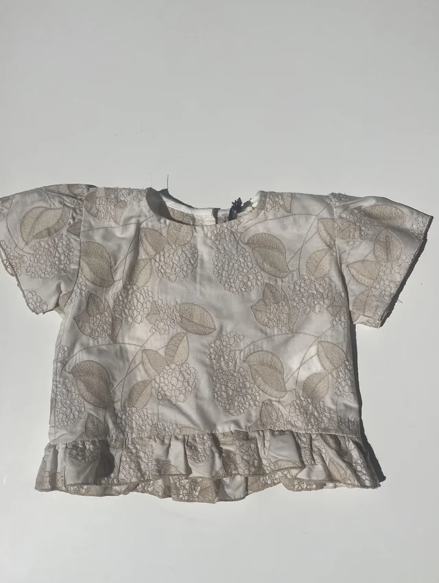 Blusa in mussola bianco beige Maperò per bambina