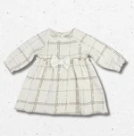 Abitino Coccodè a maniche lunghe in caldo jersey per neonata, con fantasia a quadri marrone chiaro e fiocco decorativo in vita. 1