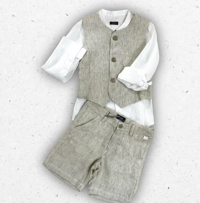 Completo Bimbo Il Gufo Elegante in Lino con Camicia Gilet Bermuda e Papillon 4 Anni