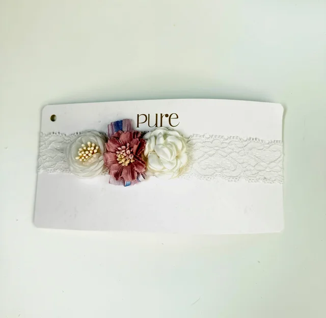Fascia di pizzo con fiori decorativi Pure per neonata