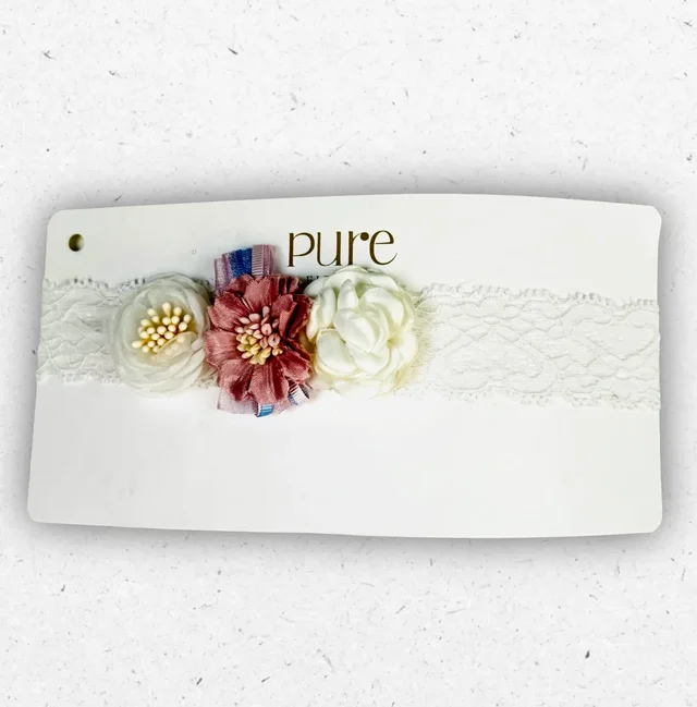 Fascia di pizzo con fiori decorativi Pure per neonata