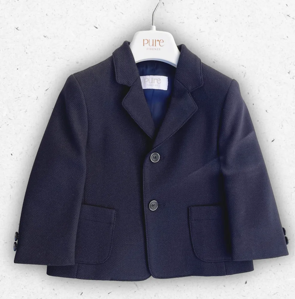 Giacca sartoriale per neonato Pure Firenze color azzurro con rever classico, tasche a toppa frontali e chiusura a due bottoni.