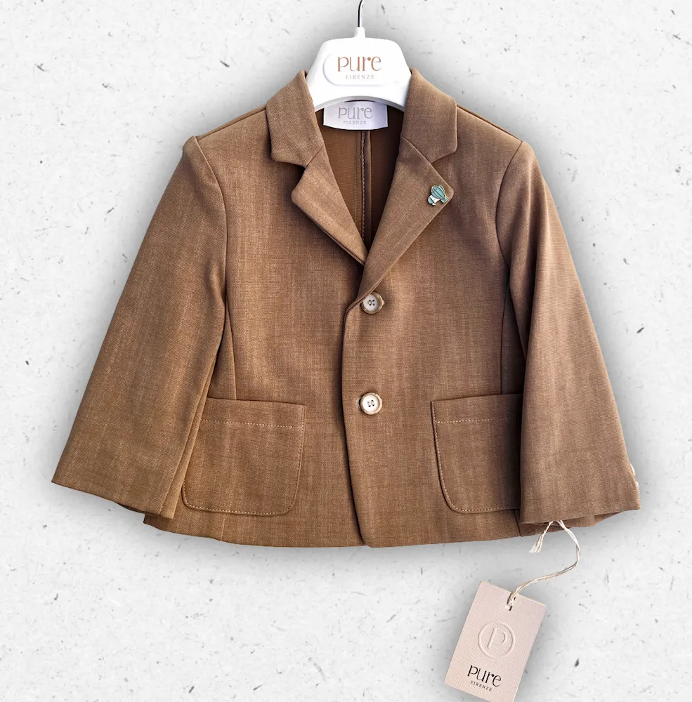 Giacca sartoriale sfoderata per neonato Pure Firenze in punto Milano ecru, con rever classico, tasche a toppa e chiusura a due bottoni.