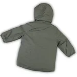 Parka K-Way foderato con orsetto per bambino, di colore verde militare/verdone, modello 3/4 impermeabile e antivento con cappuccio. 1
