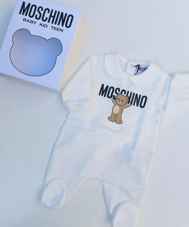 Gift box tutina con piedini Moschino per neonato