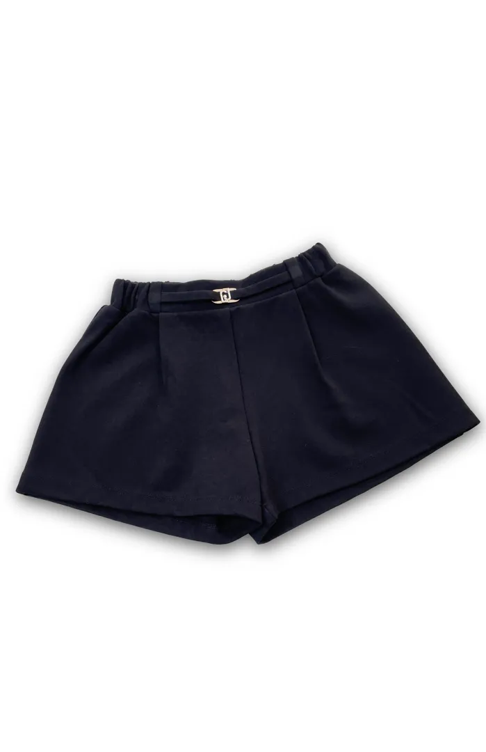 Pantaloncino corto Liu Jo per bambina, colore nero, in tessuto jersey con vita elasticizzata e placca logo dorata.