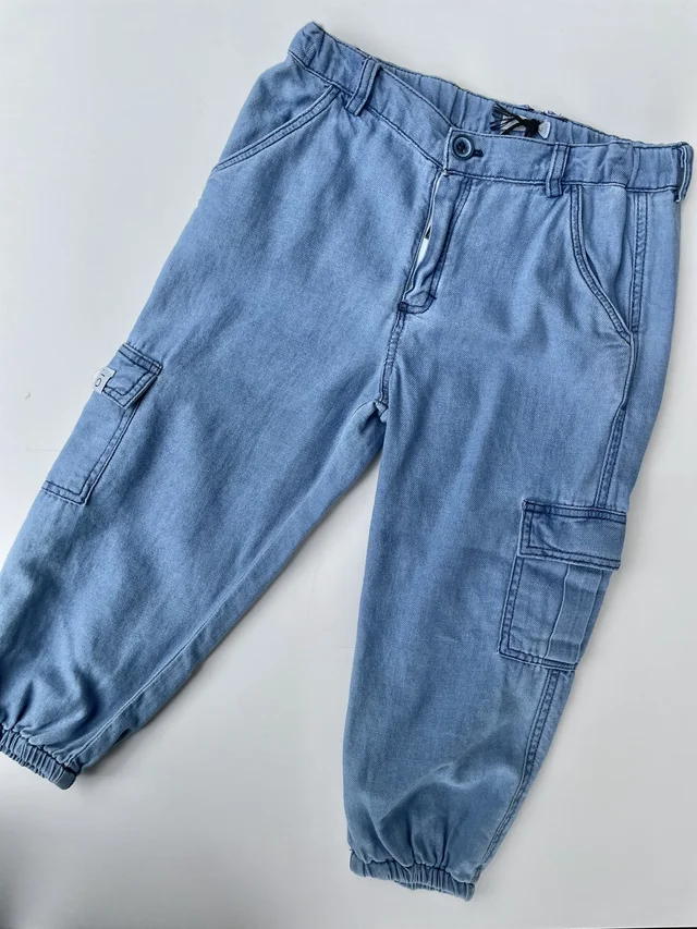 Pantalone cargo in denim delavé jeans chiaro Maperò per bambino