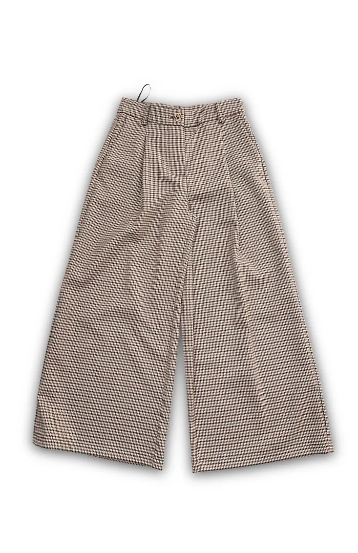 Pantalone Twinset a gamba larga (palazzo) per ragazza, in tessuto fantasia Pied-de-poule marrone e nero, con dettaglio logo dorato in vita.