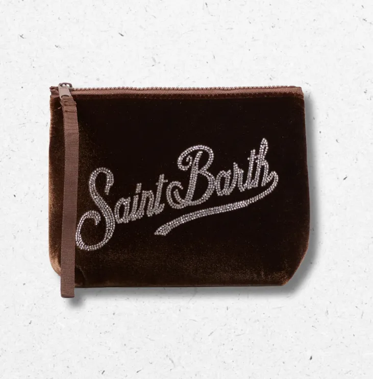 Pochette Aline da donna MC2 Saint Barth in velluto marrone cioccolato con logo Saint Barth in strass e passante da polso.