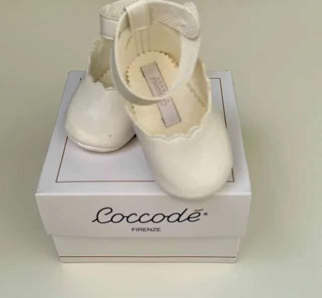 Scarpine in ecopelle panna Coccodè per neonata