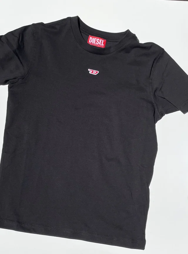 T-shirt a maniche corte nera Diesel per ragazzo con logo rosso