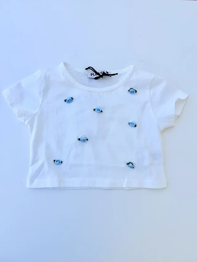 T-shirt in cotone bianca con fiorellini Please per ragazza