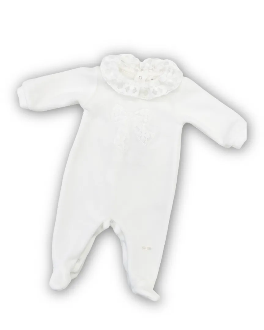 Tutina intera Lalalù per neonata in ciniglia, di colore Latte (bianco crema). Capo caldo e morbido per l'inverno.