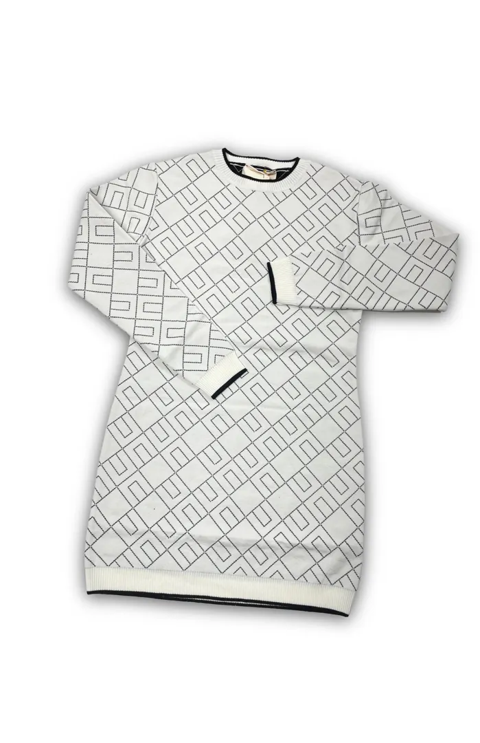 Vestito in maglia Twinset a maniche lunghe per ragazza, colore bianco con fantasia geometrica nera/blu scuro e bordi a contrasto.